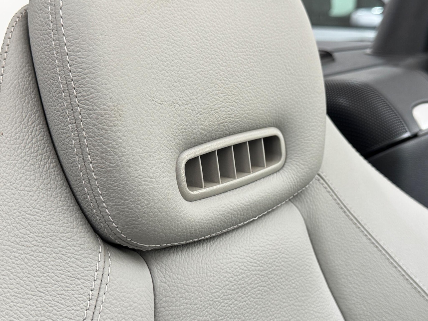 Used Mercedes-Benz SLK 2006 for sale - 76398476: Photo 4