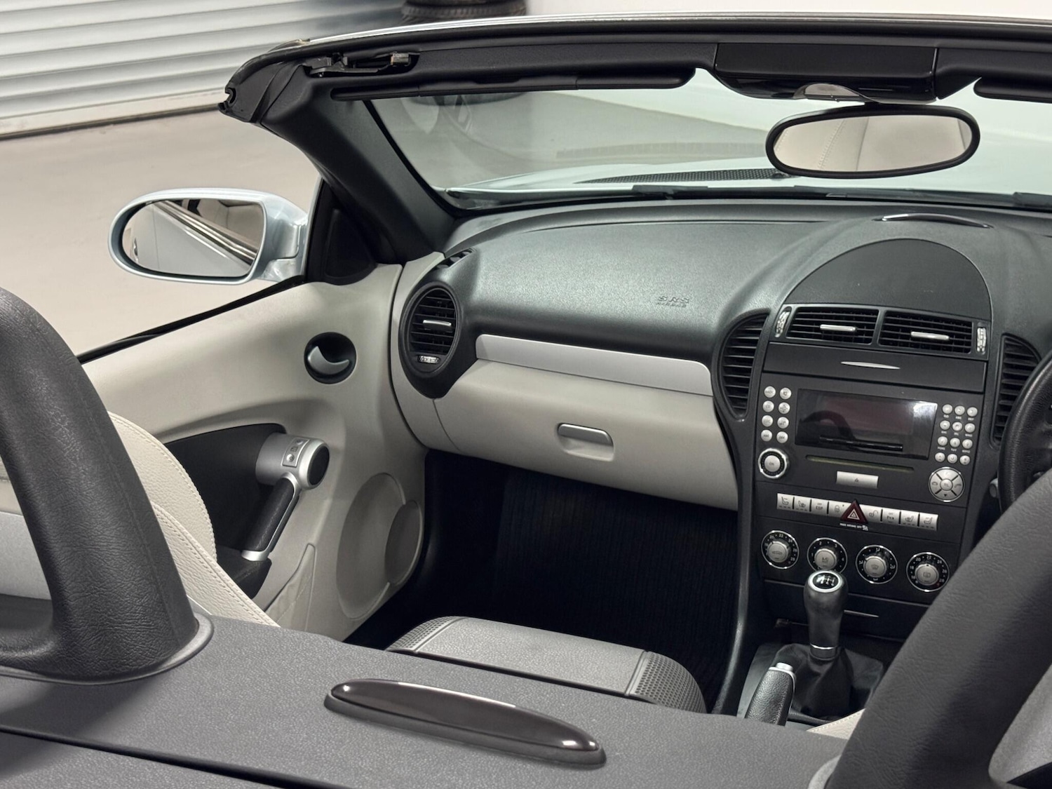 Used Mercedes-Benz SLK 2006 for sale - 76398476: Photo 43