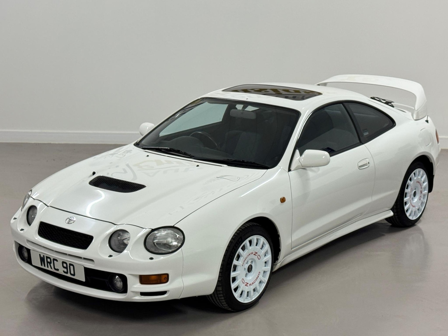 Used Toyota Celica 1995 for sale - 76398509: Photo 8
