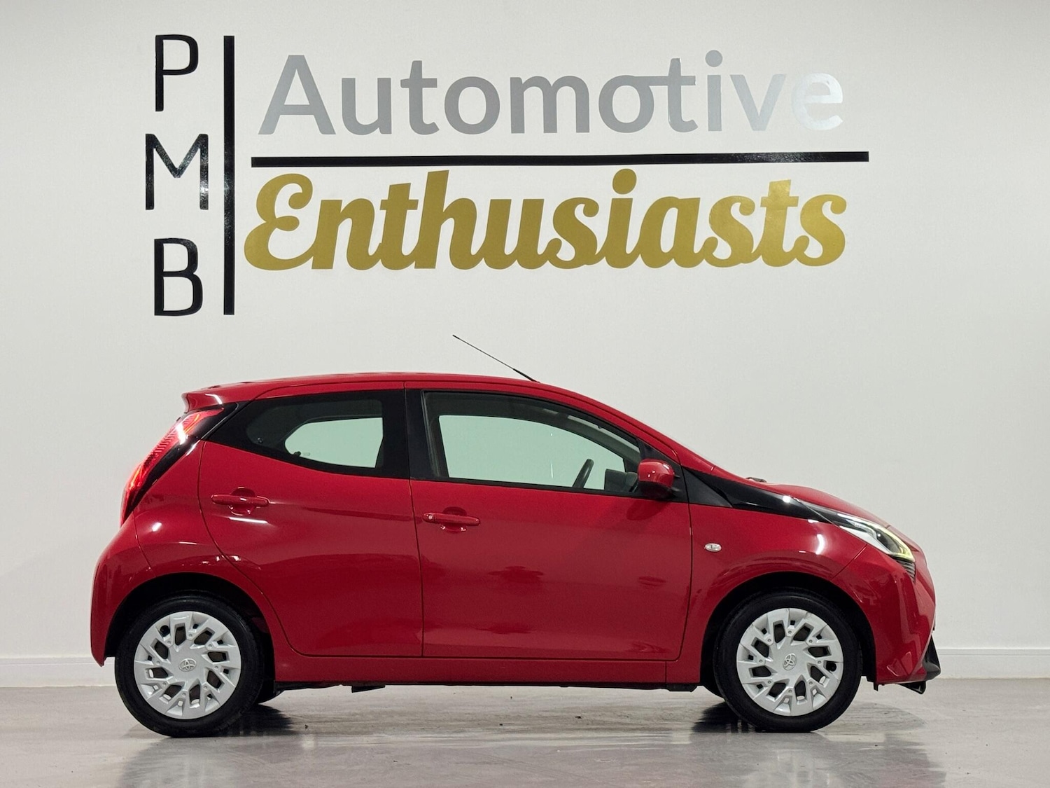 Used Toyota AYGO 2019 for sale - 76398936: Photo 15