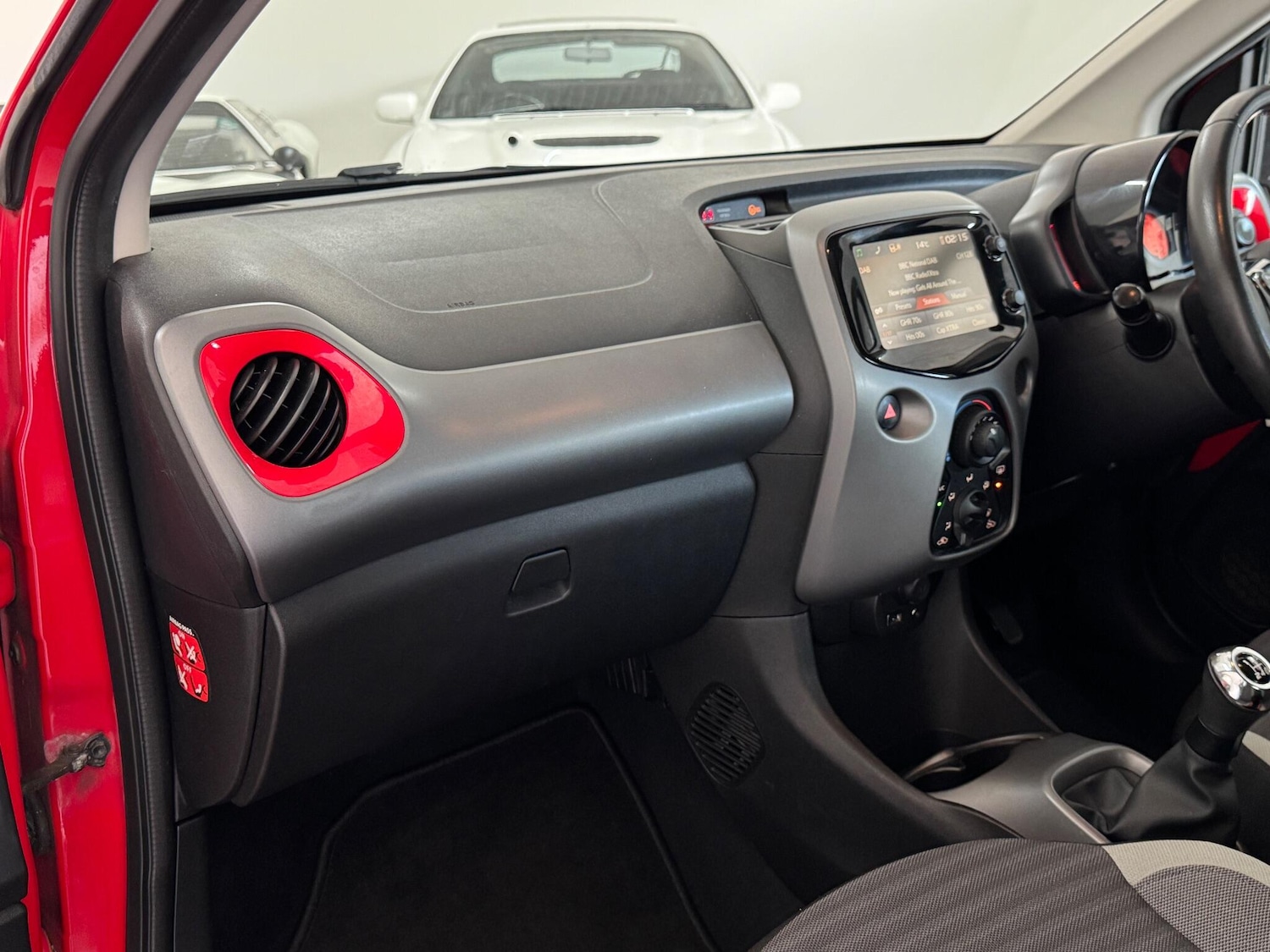 Used Toyota AYGO 2019 for sale - 76398936: Photo 21