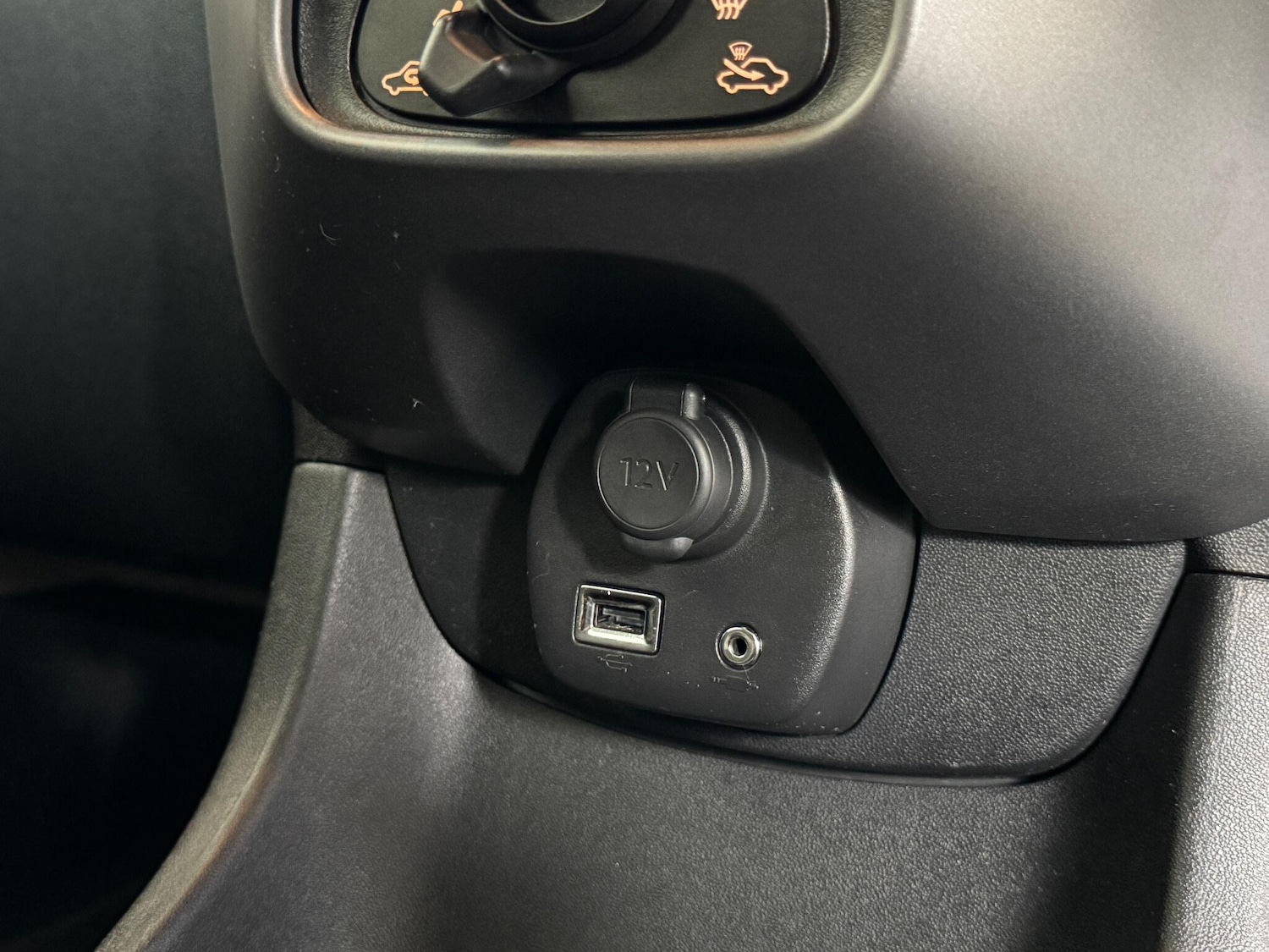 Used Toyota AYGO 2019 for sale - 76398936: Photo 58