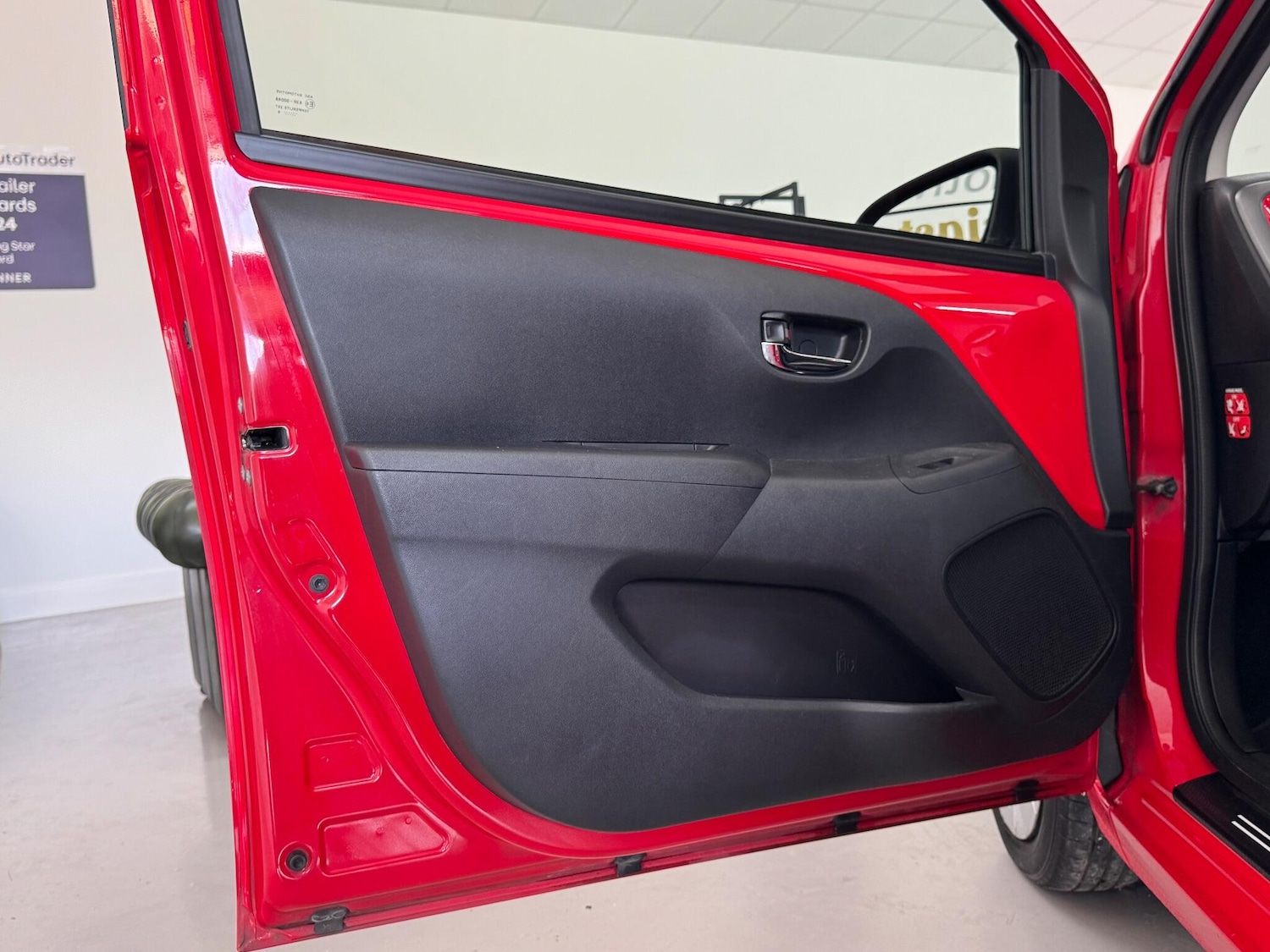 Used Toyota AYGO 2019 for sale - 76398936: Photo 61