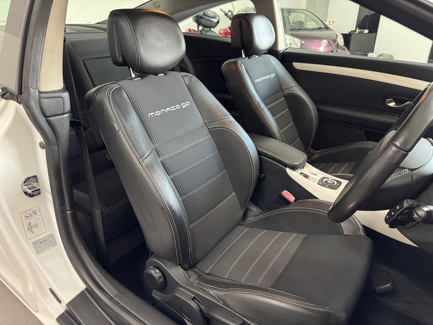 Used Renault Laguna 2012 for sale - 76912685: Photo 18