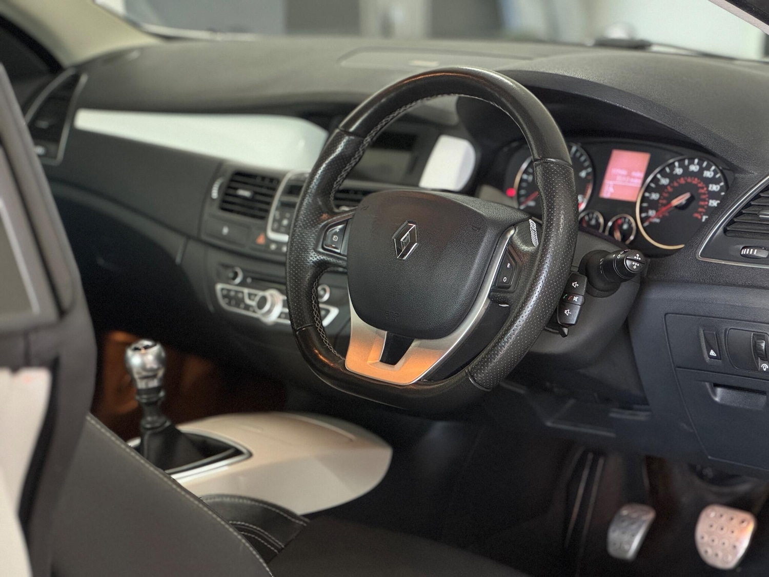 Used Renault Laguna 2012 for sale - 76912685: Photo 19