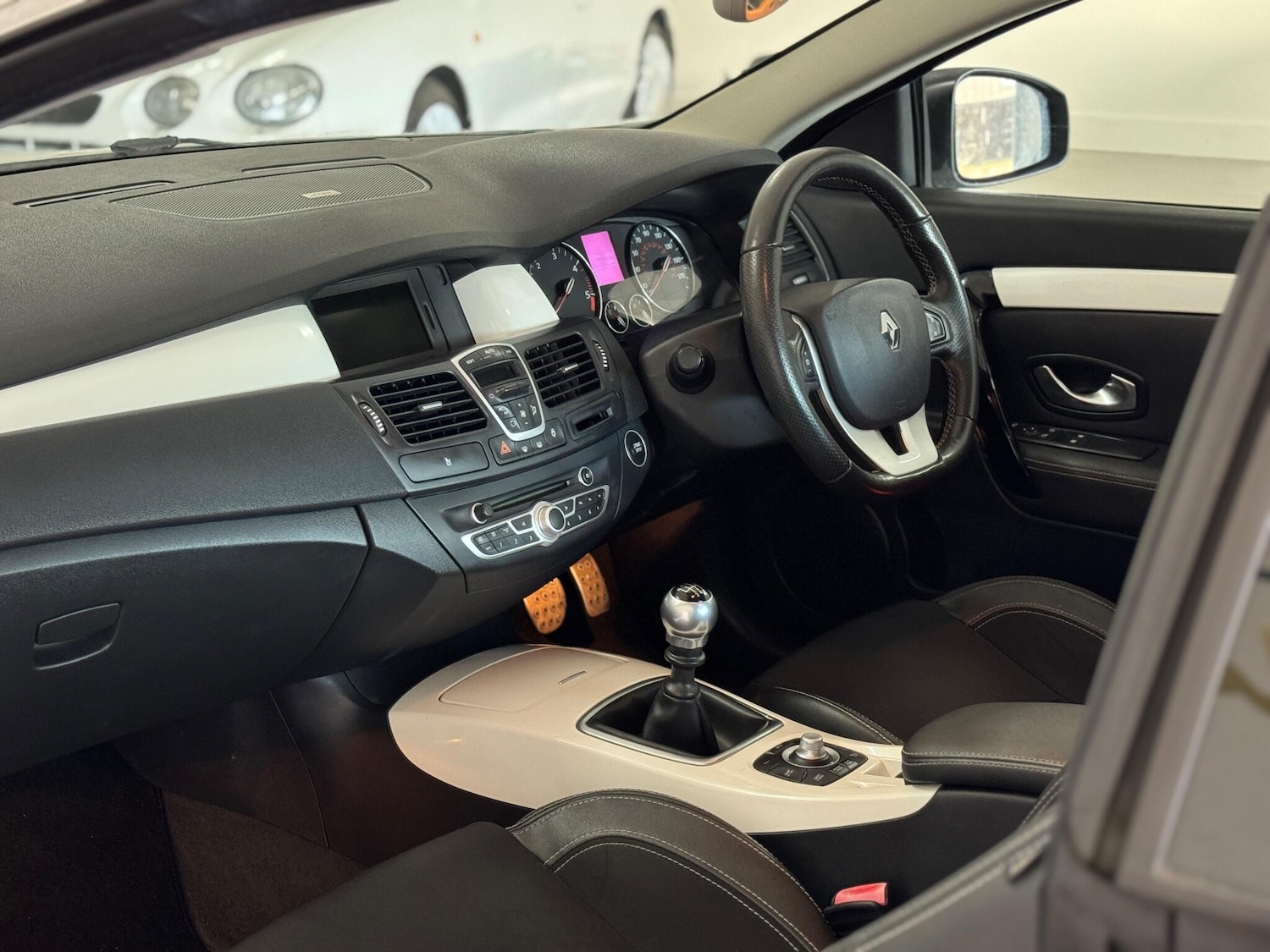 Used Renault Laguna 2012 for sale - 76912685: Photo 20