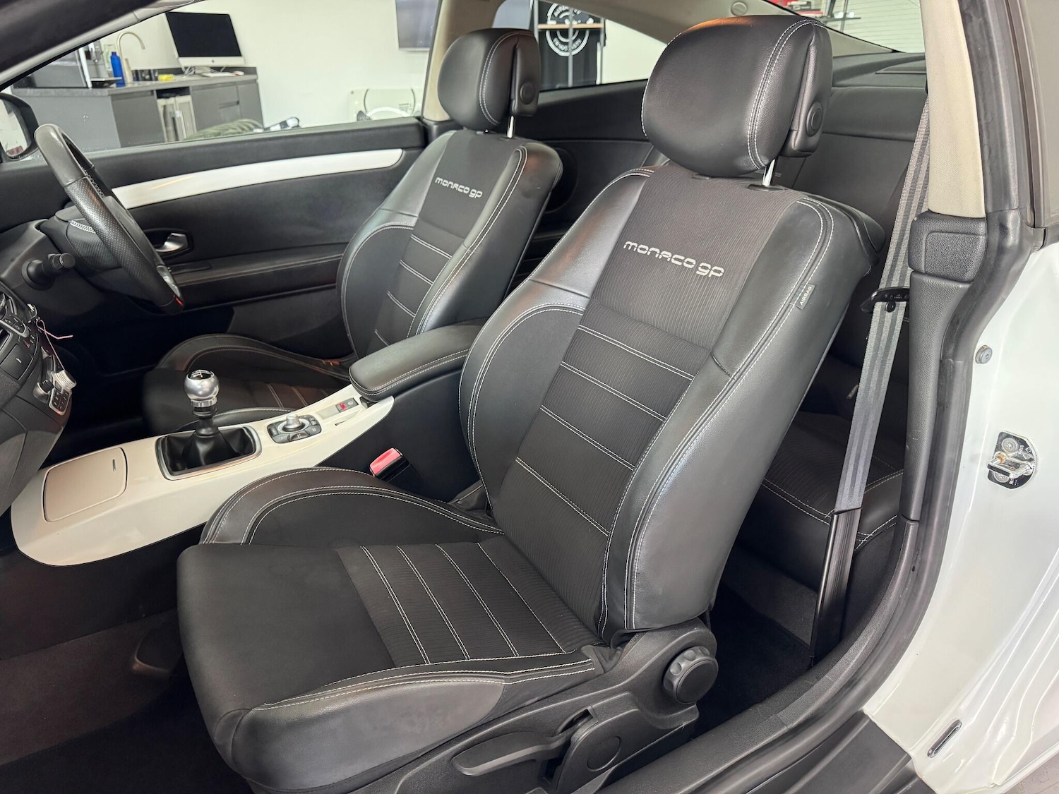 Used Renault Laguna 2012 for sale - 76912685: Photo 60