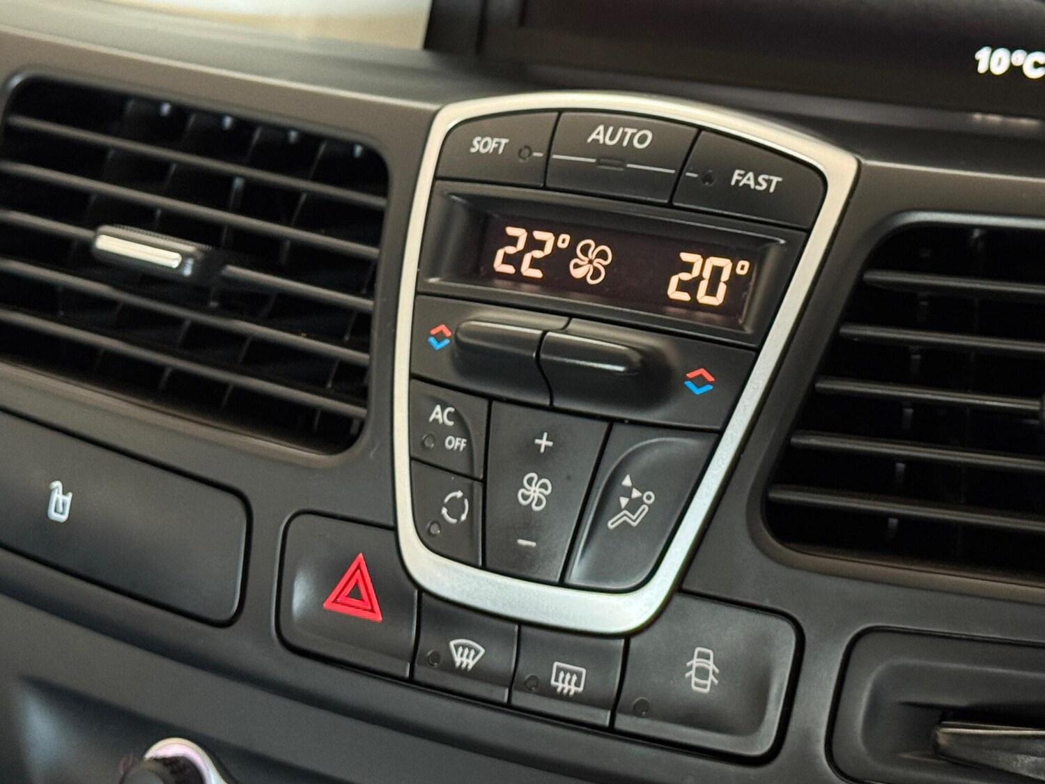 Used Renault Laguna 2012 for sale - 76912685: Photo 64