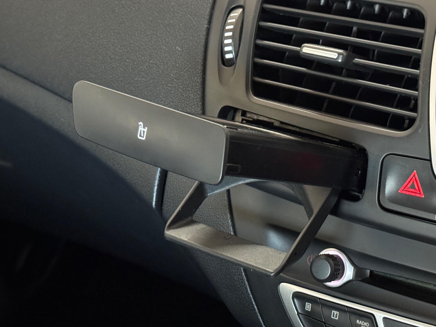 Used Renault Laguna 2012 for sale - 76912685: Photo 65