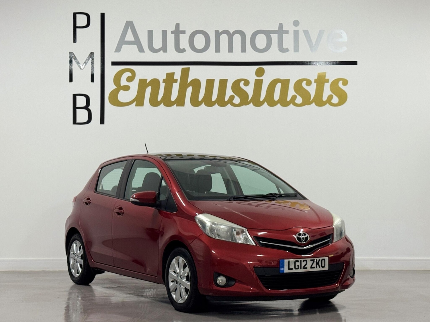 Used Toyota Yaris 2012 for sale - 76561083: Photo 1