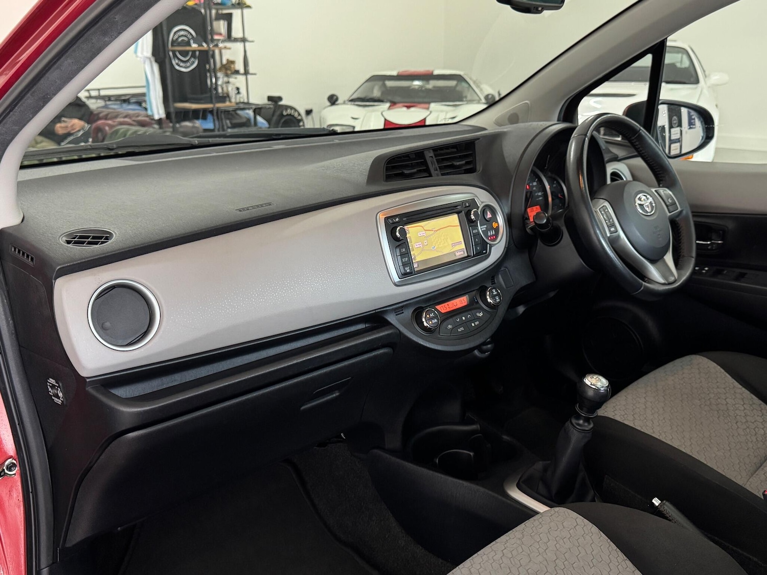 Used Toyota Yaris 2012 for sale - 76561083: Photo 55