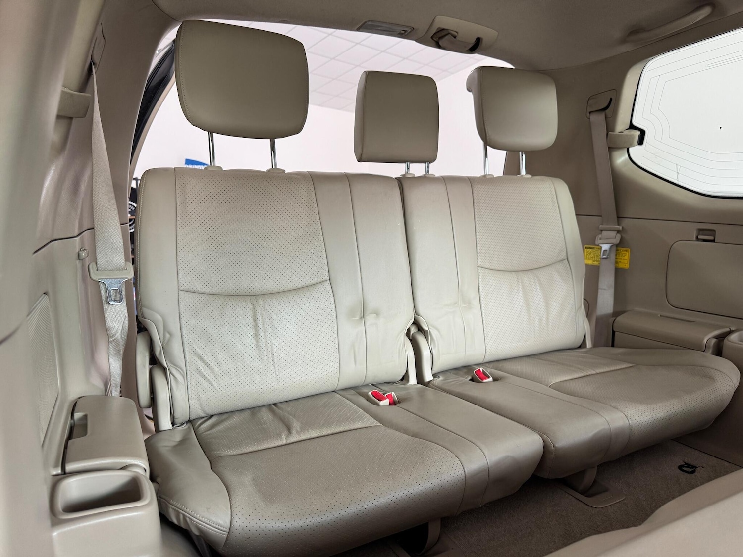 Used Toyota Land Cruiser 2005 for sale - 76398268: Photo 29