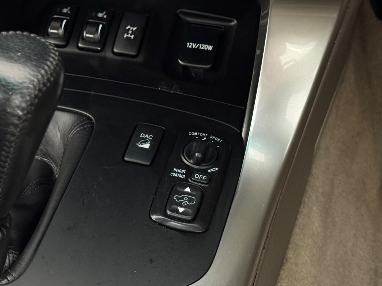 Used Toyota Land Cruiser 2005 for sale - 76398268: Photo 36