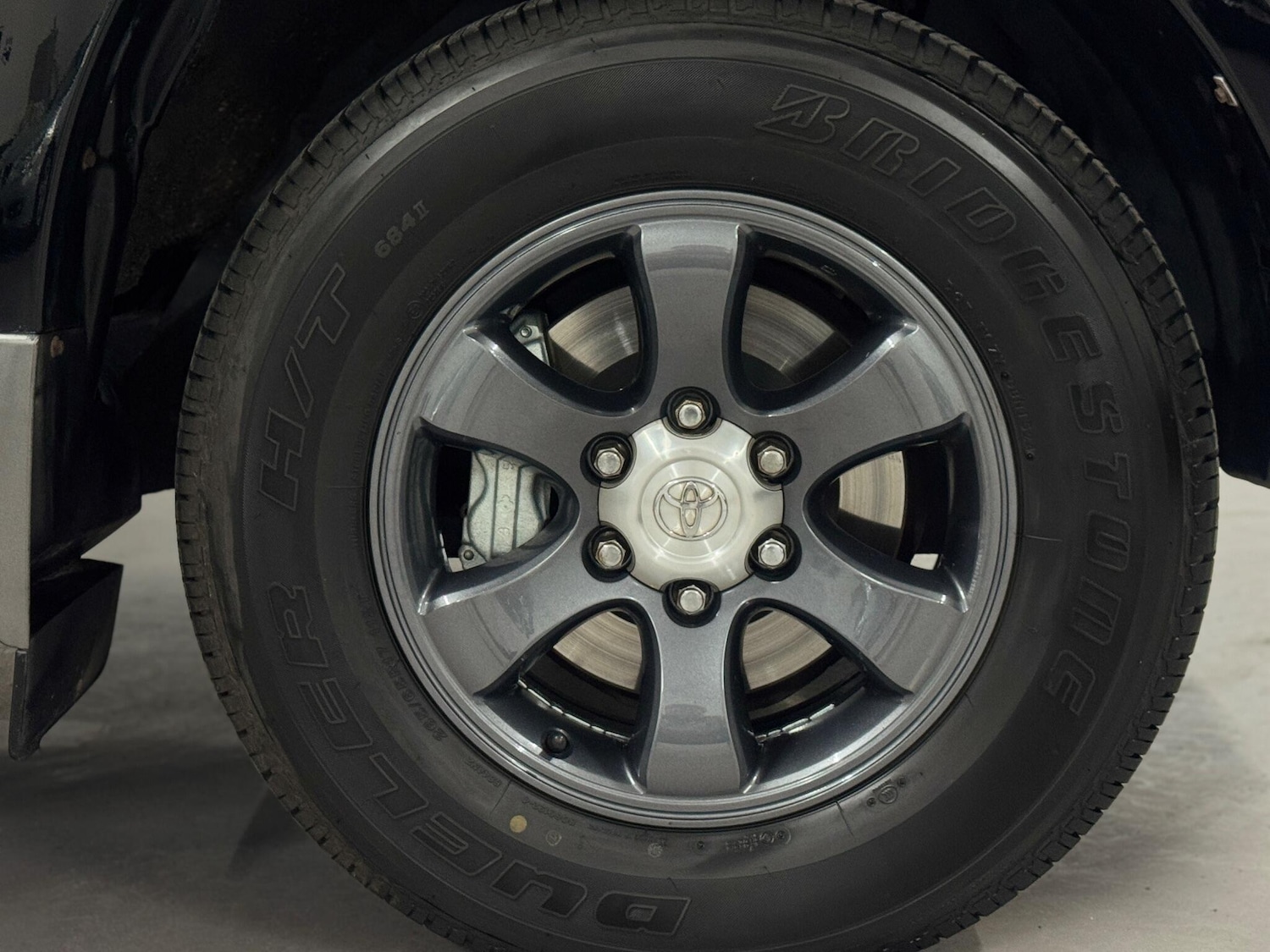 Used Toyota Land Cruiser 2005 for sale - 76398268: Photo 45