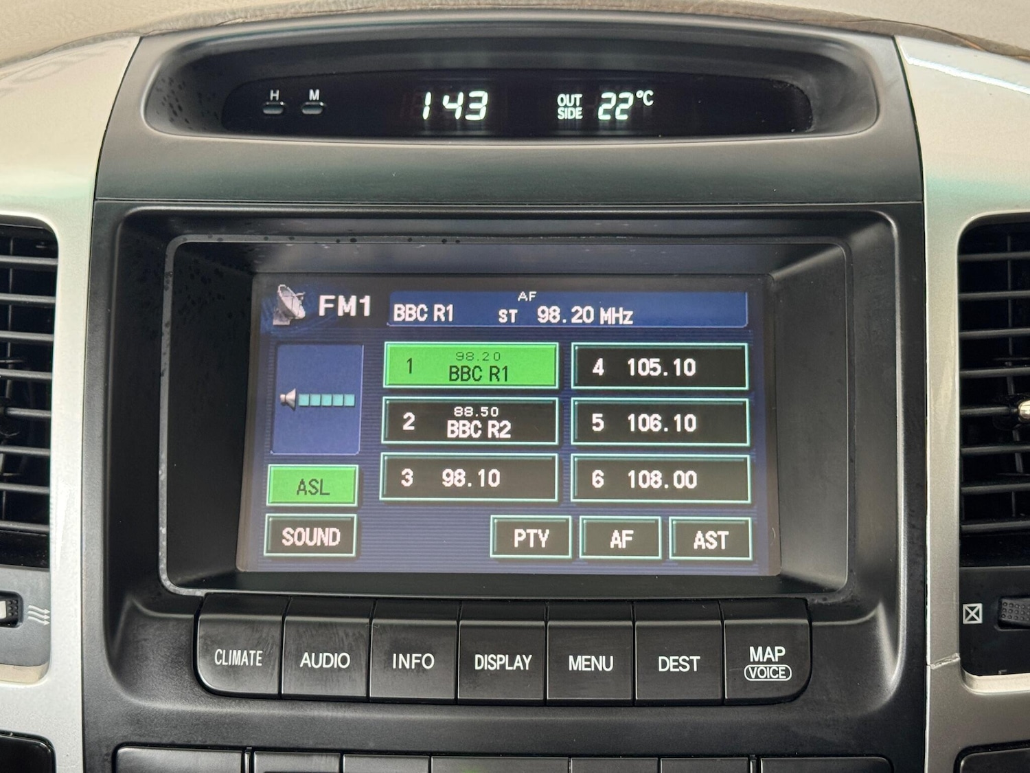 Used Toyota Land Cruiser 2005 for sale - 76398268: Photo 49