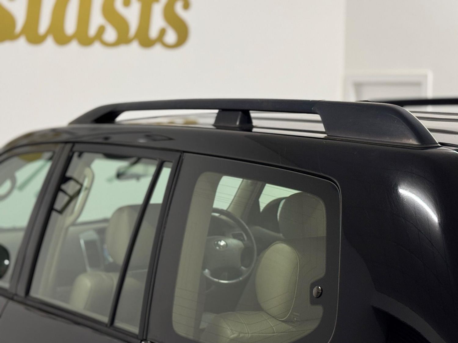 Used Toyota Land Cruiser 2005 for sale - 76398268: Photo 58