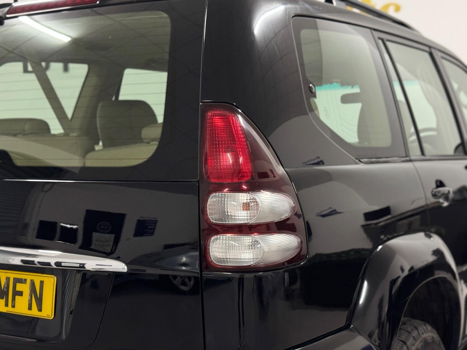 Used Toyota Land Cruiser 2005 for sale - 76398268: Photo 61