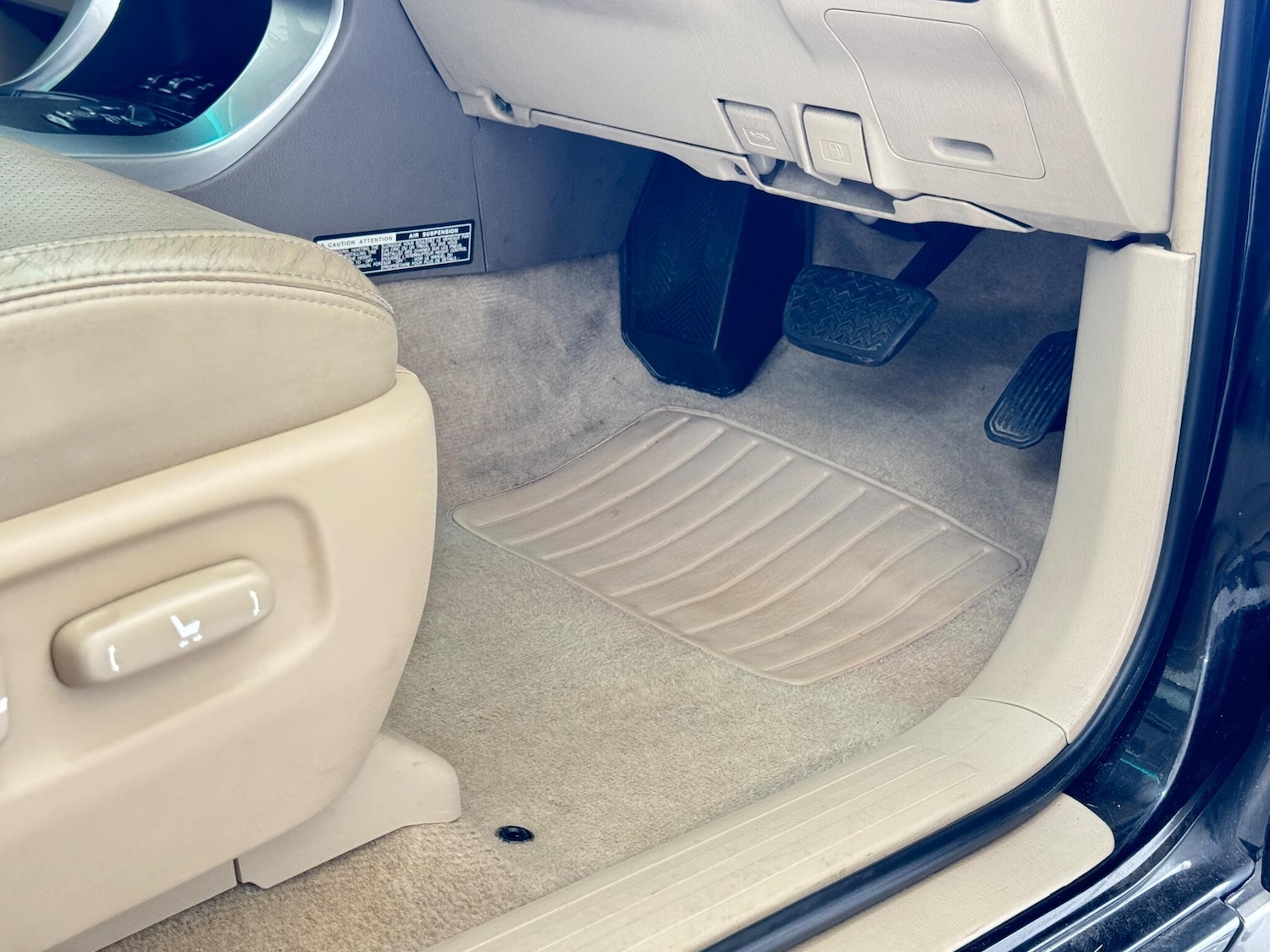 Used Toyota Land Cruiser 2005 for sale - 76398268: Photo 75