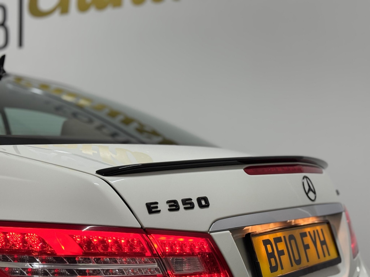 Used Mercedes-Benz E Class 2010 for sale - 76700847: Photo 21