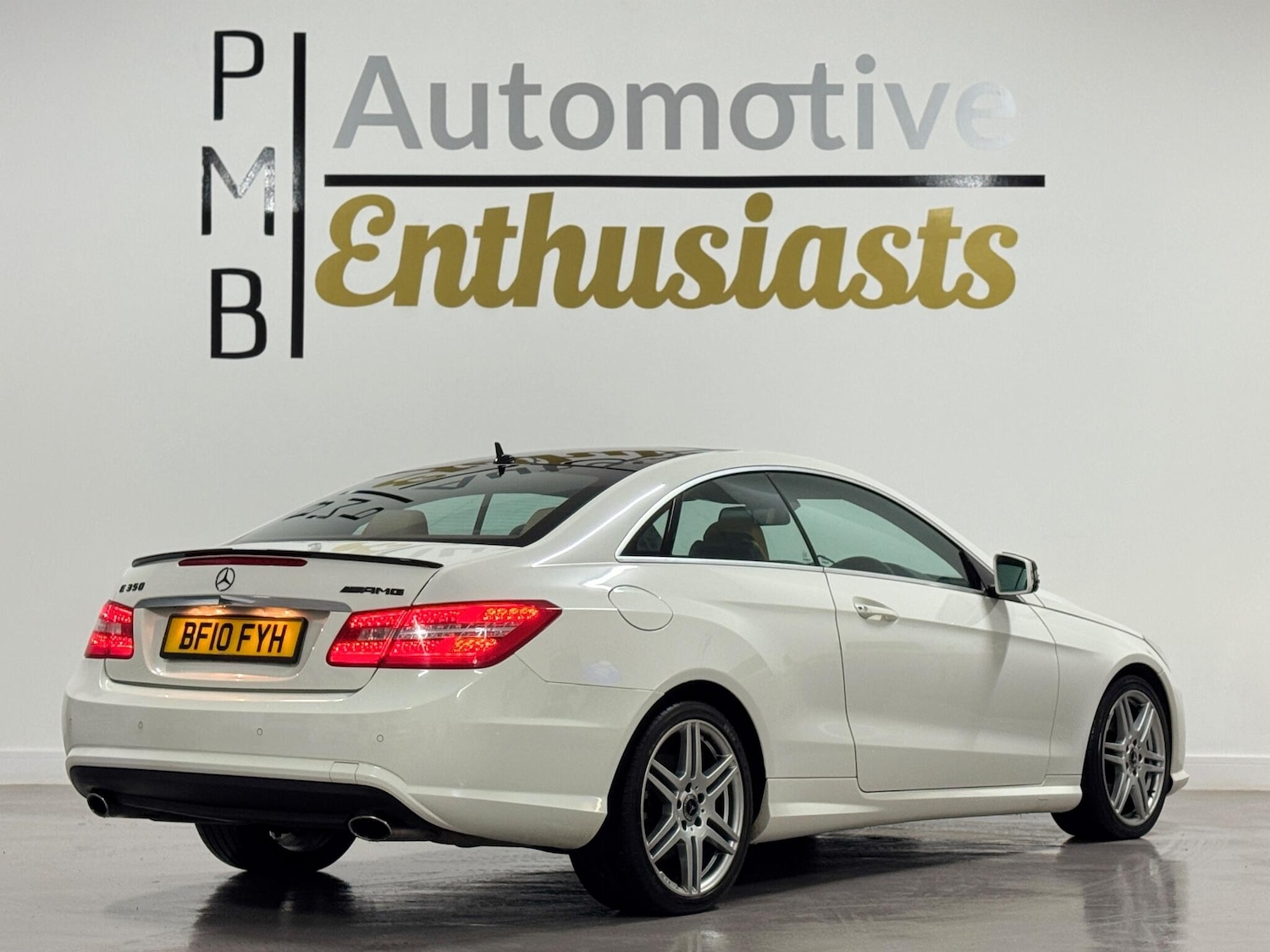 Used Mercedes-Benz E Class 2010 for sale - 76700847: Photo 43