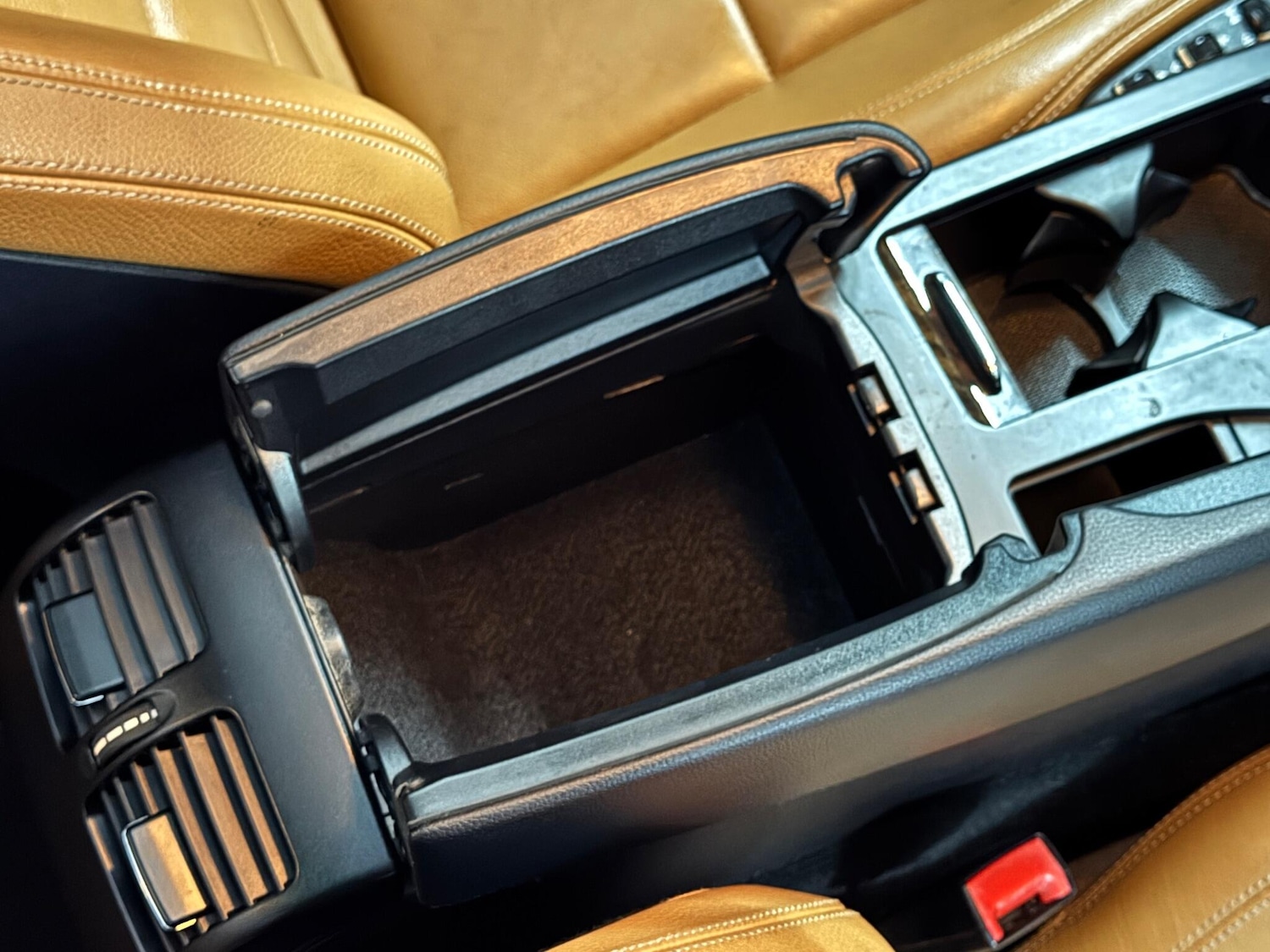 Used Mercedes-Benz E Class 2010 for sale - 76700847: Photo 78