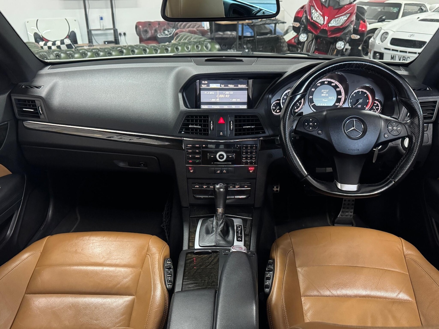 Used Mercedes-Benz E Class 2010 for sale - 76700847: Photo 79