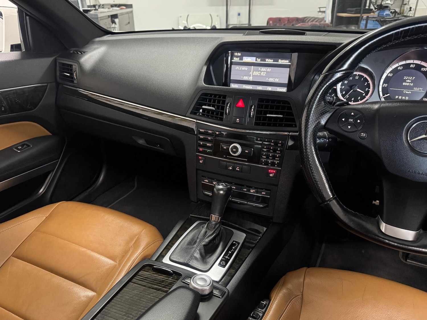 Used Mercedes-Benz E Class 2010 for sale - 76700847: Photo 81