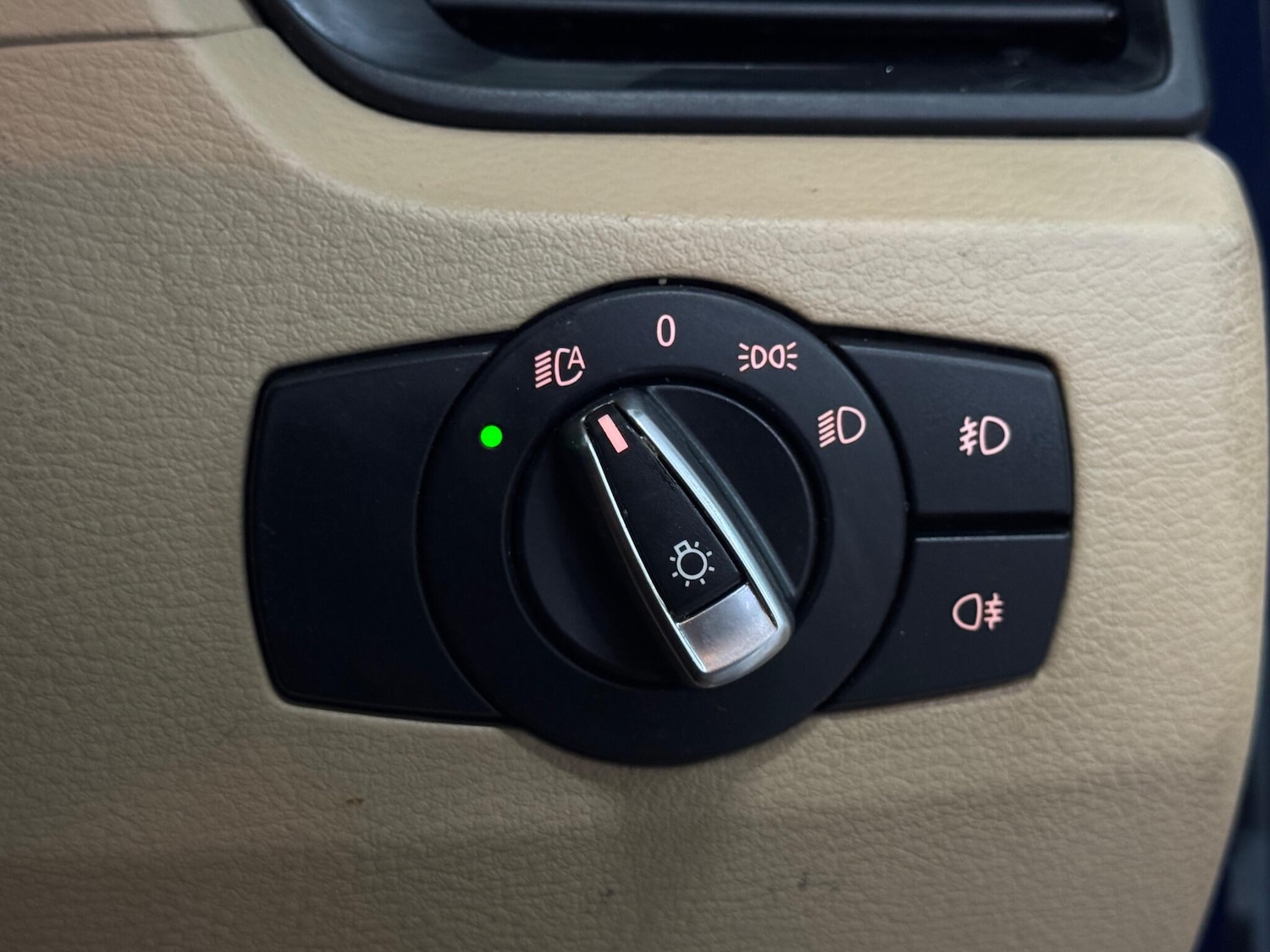 Used BMW X1 2013 for sale - 76667470: Photo 44