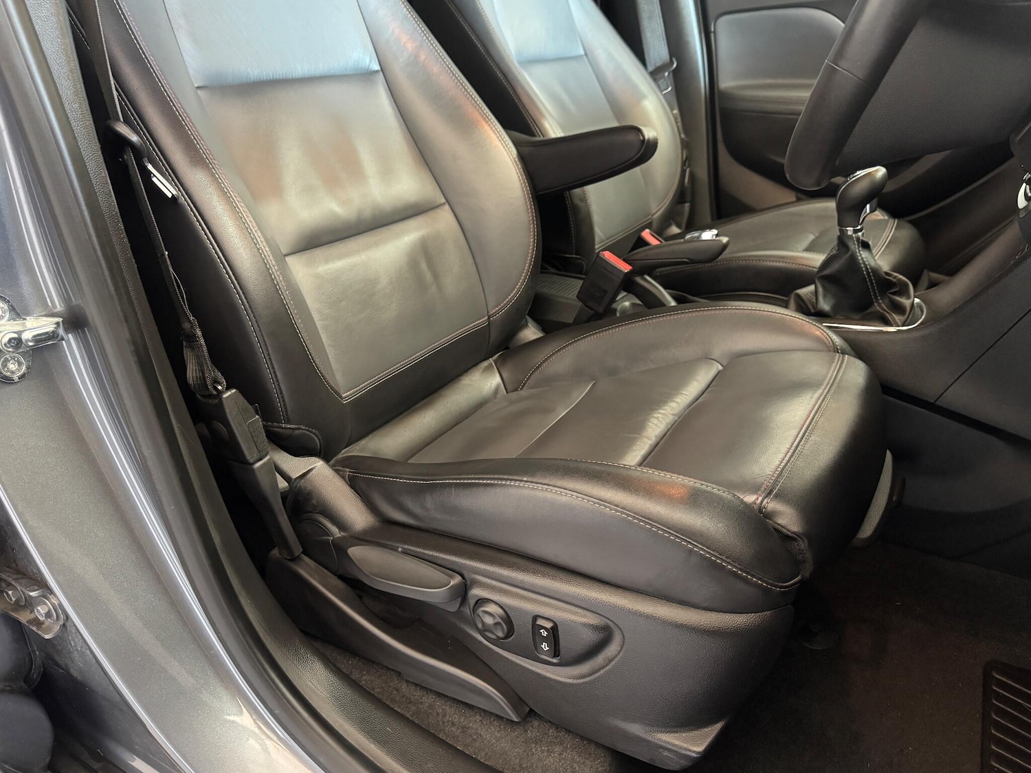 Used Vauxhall Mokka 2015 for sale - 77015305: Photo 24