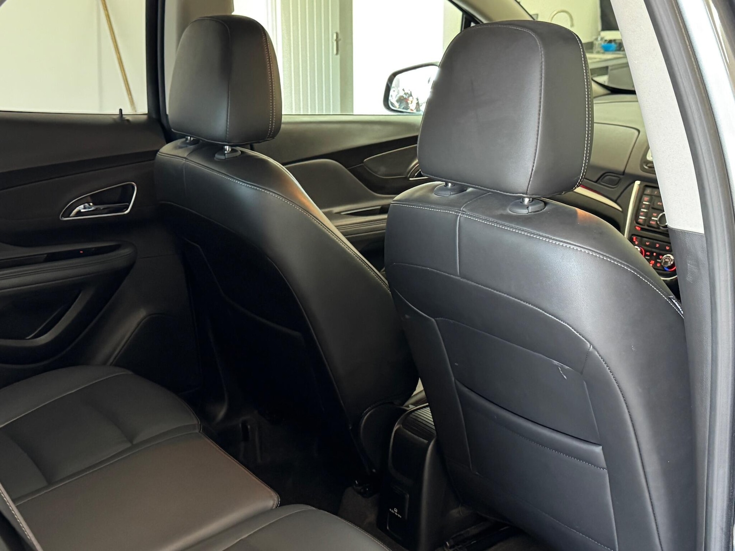 Used Vauxhall Mokka 2015 for sale - 77015305: Photo 77