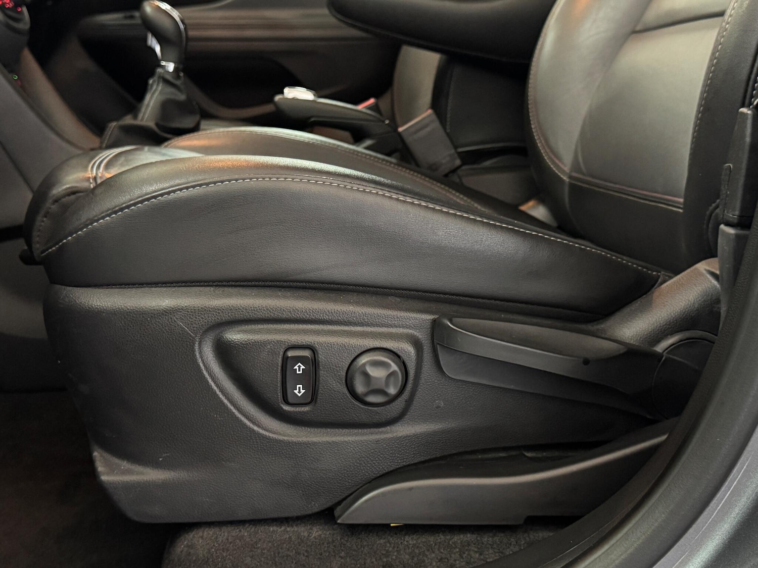 Used Vauxhall Mokka 2015 for sale - 77015305: Photo 83