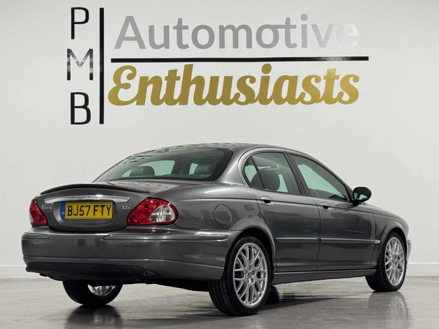 Used Jaguar X-Type 2007 for sale - 76398227: Photo 2