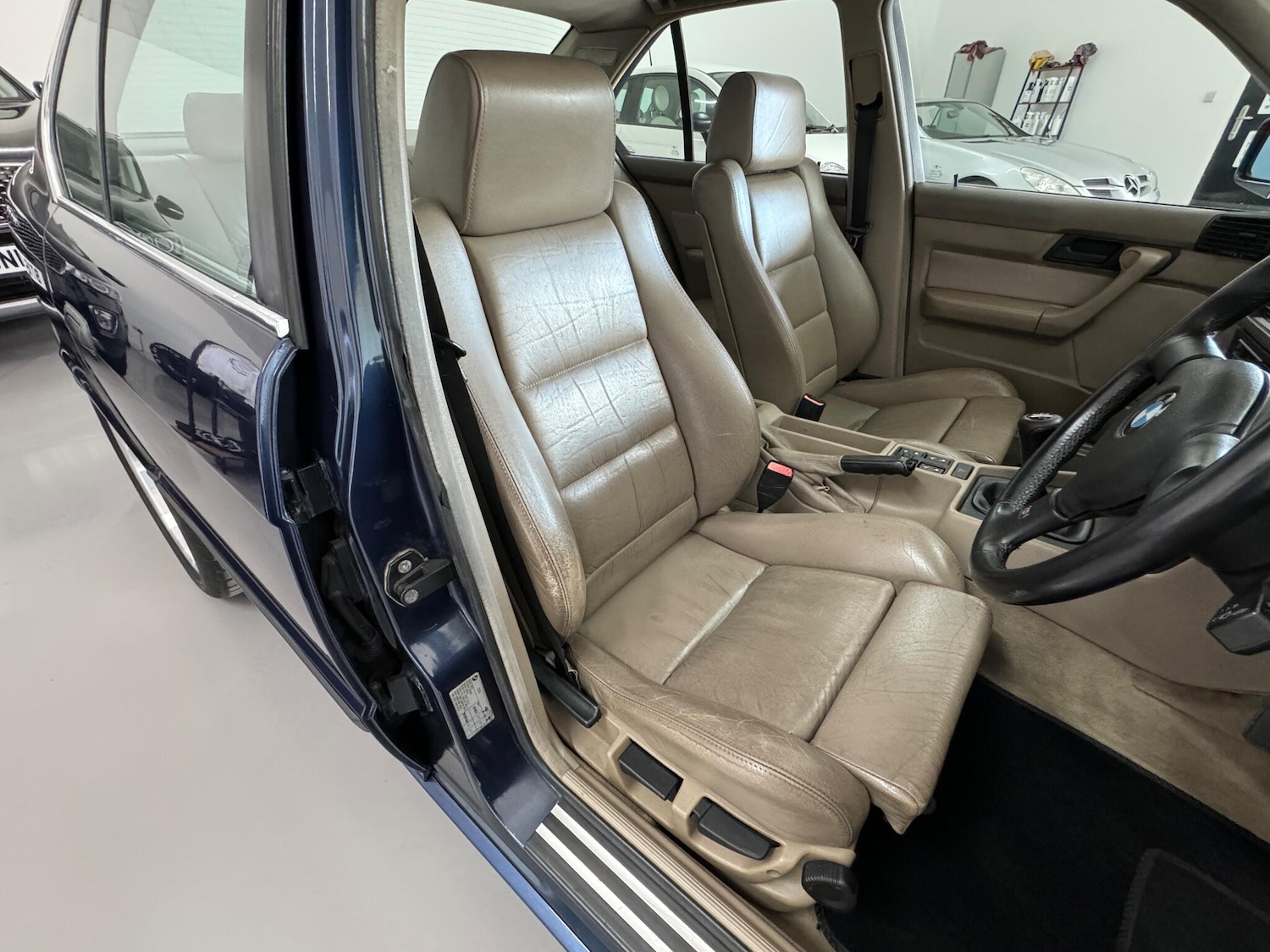 Used BMW 5 Series for sale - 76512309: Photo 45