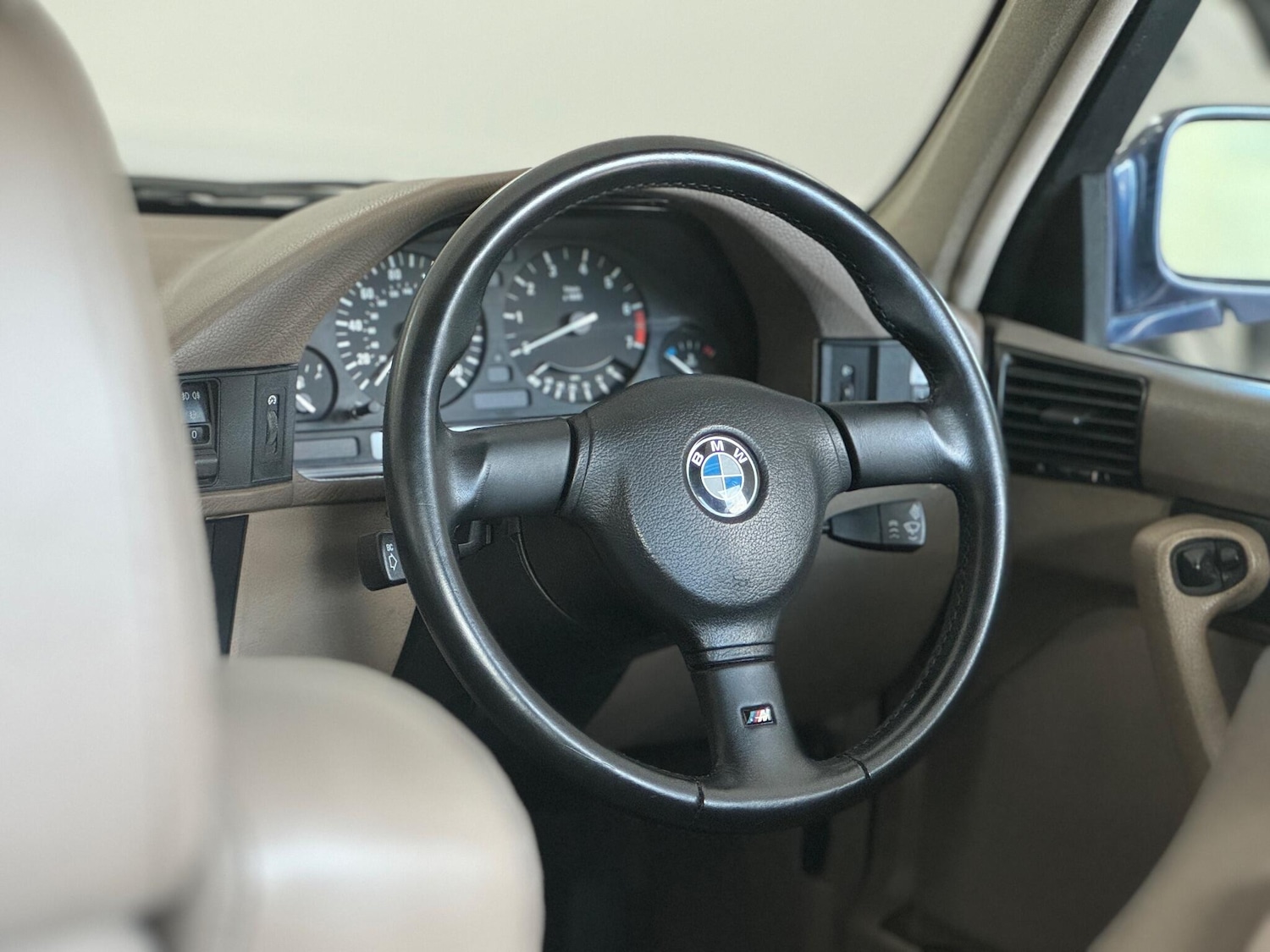 Used BMW 5 Series for sale - 76512309: Photo 73
