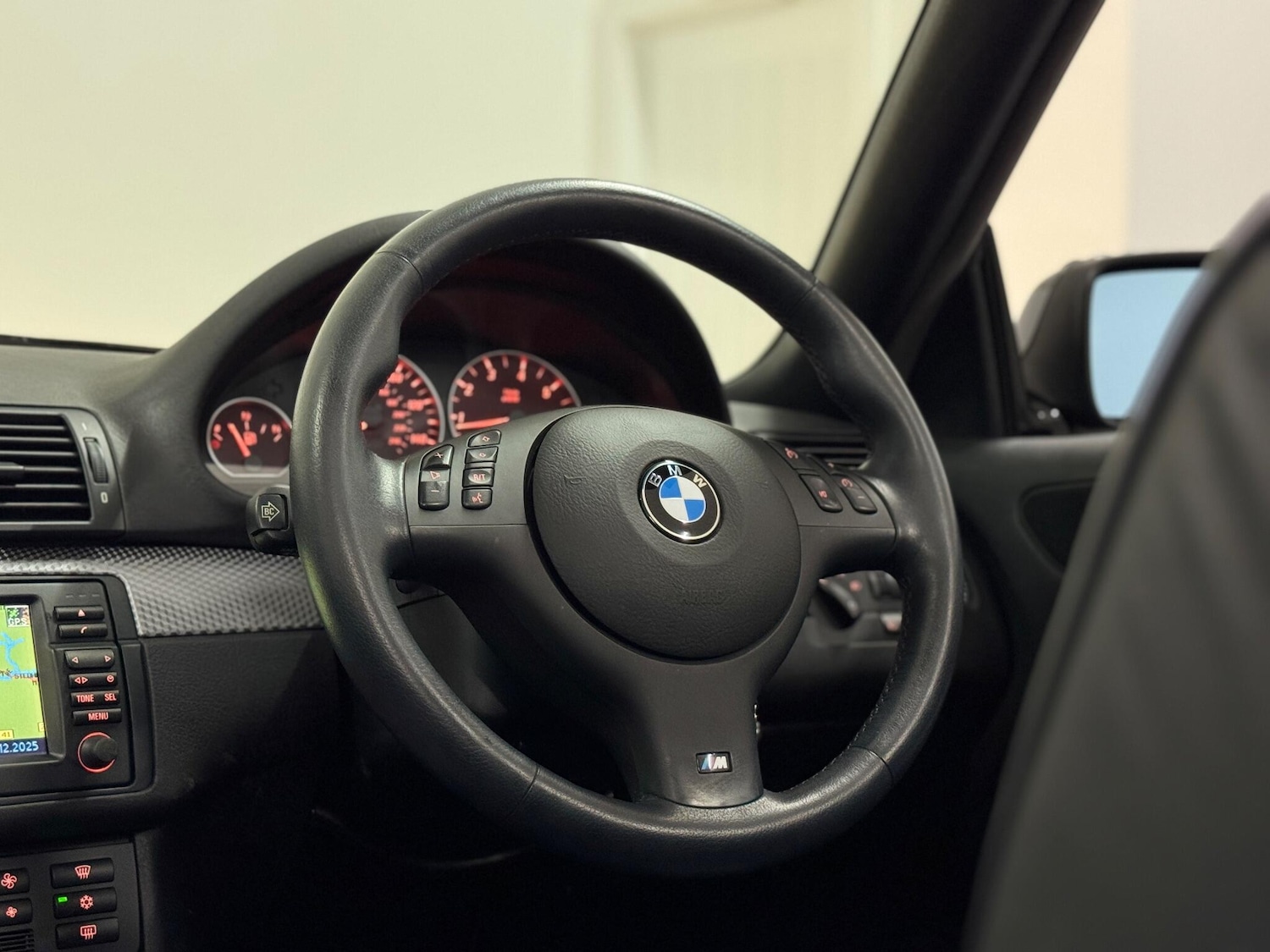 Used BMW 3 Series 2005 for sale - 77016419: Photo 88