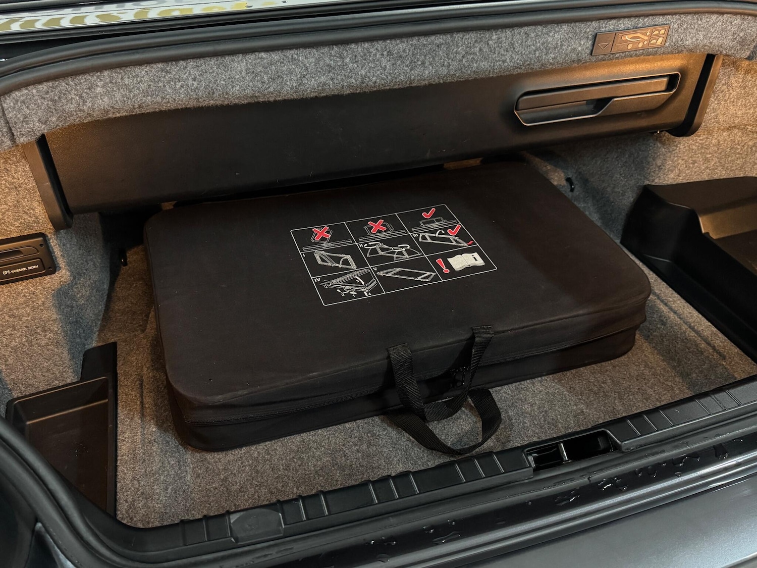 Used BMW 3 Series 2005 for sale - 77016419: Photo 92