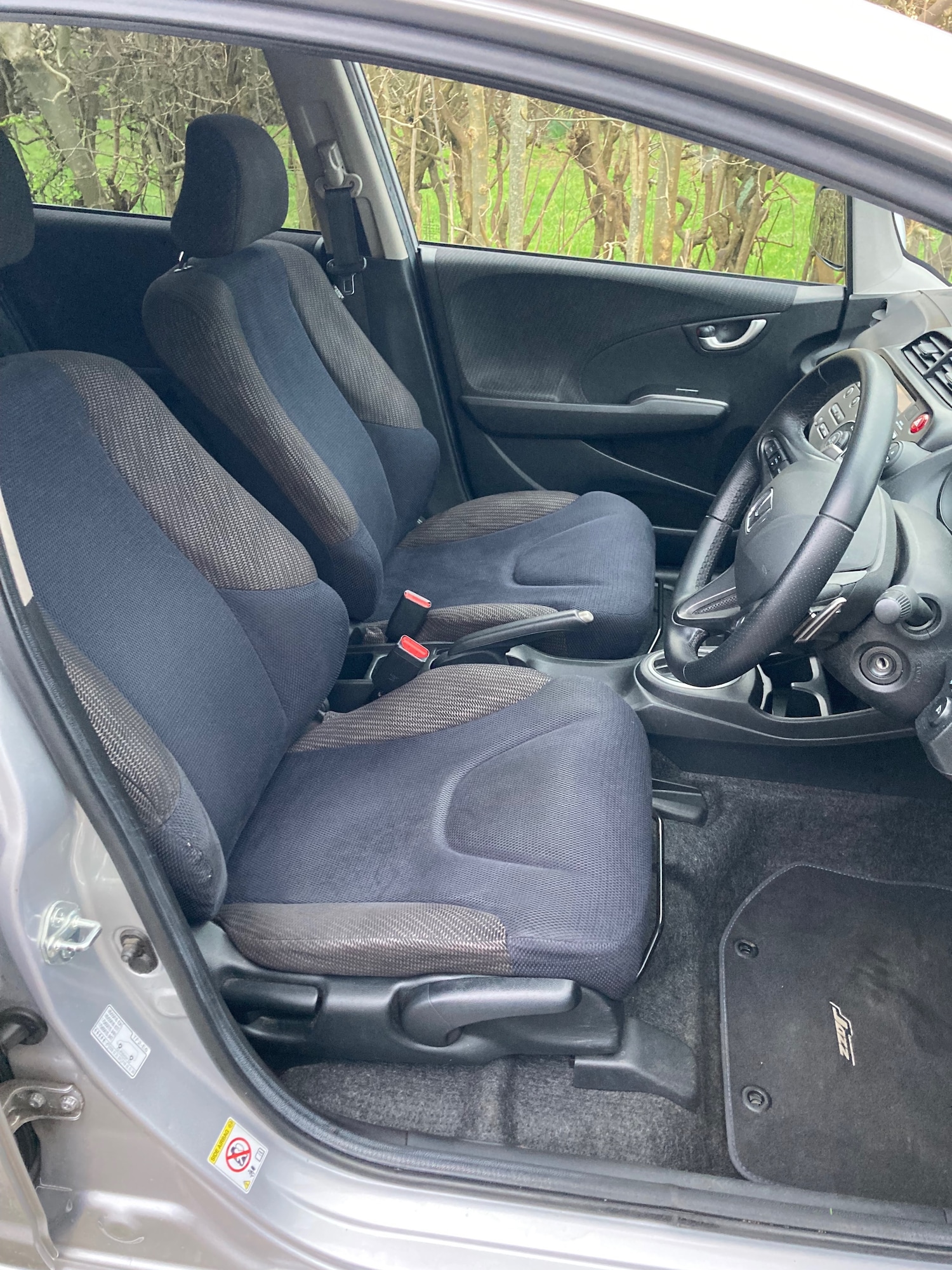 Used Honda Jazz 2014 for sale - 77691235: Photo 10