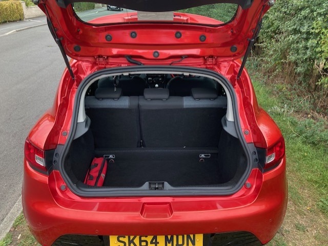 Used Renault Clio 2014 for sale - 76363342: Photo 5