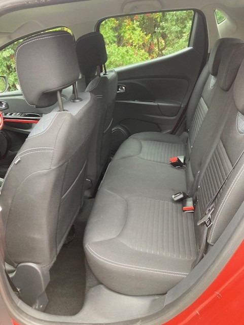 Used Renault Clio 2014 for sale - 76363342: Photo 9