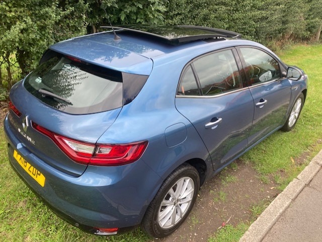Used Renault Megane 2018 for sale - 77378436: Photo 8