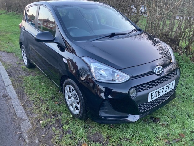 Used Hyundai i10 2017 for sale - 76835065: Photo 4