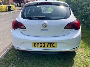 Used Vauxhall Astra 2013 for sale - 78701101: Photo