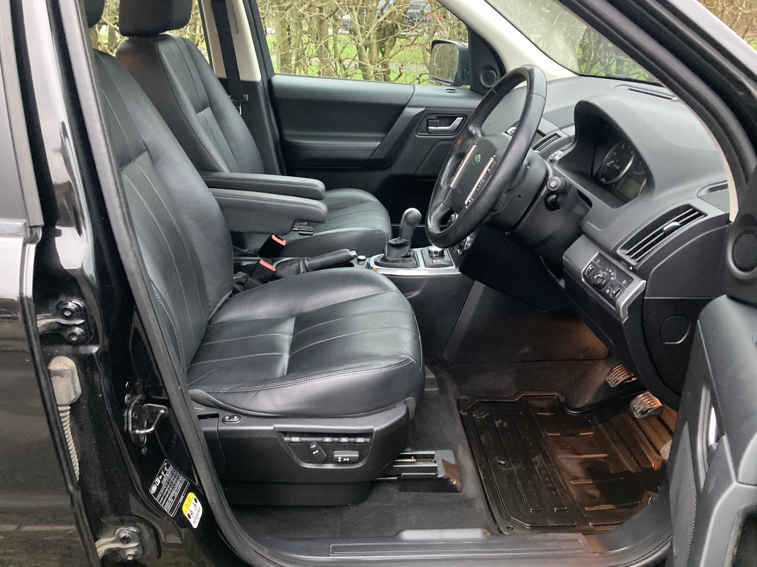 Used Land Rover Freelander 2012 for sale - 77420639: Photo 11