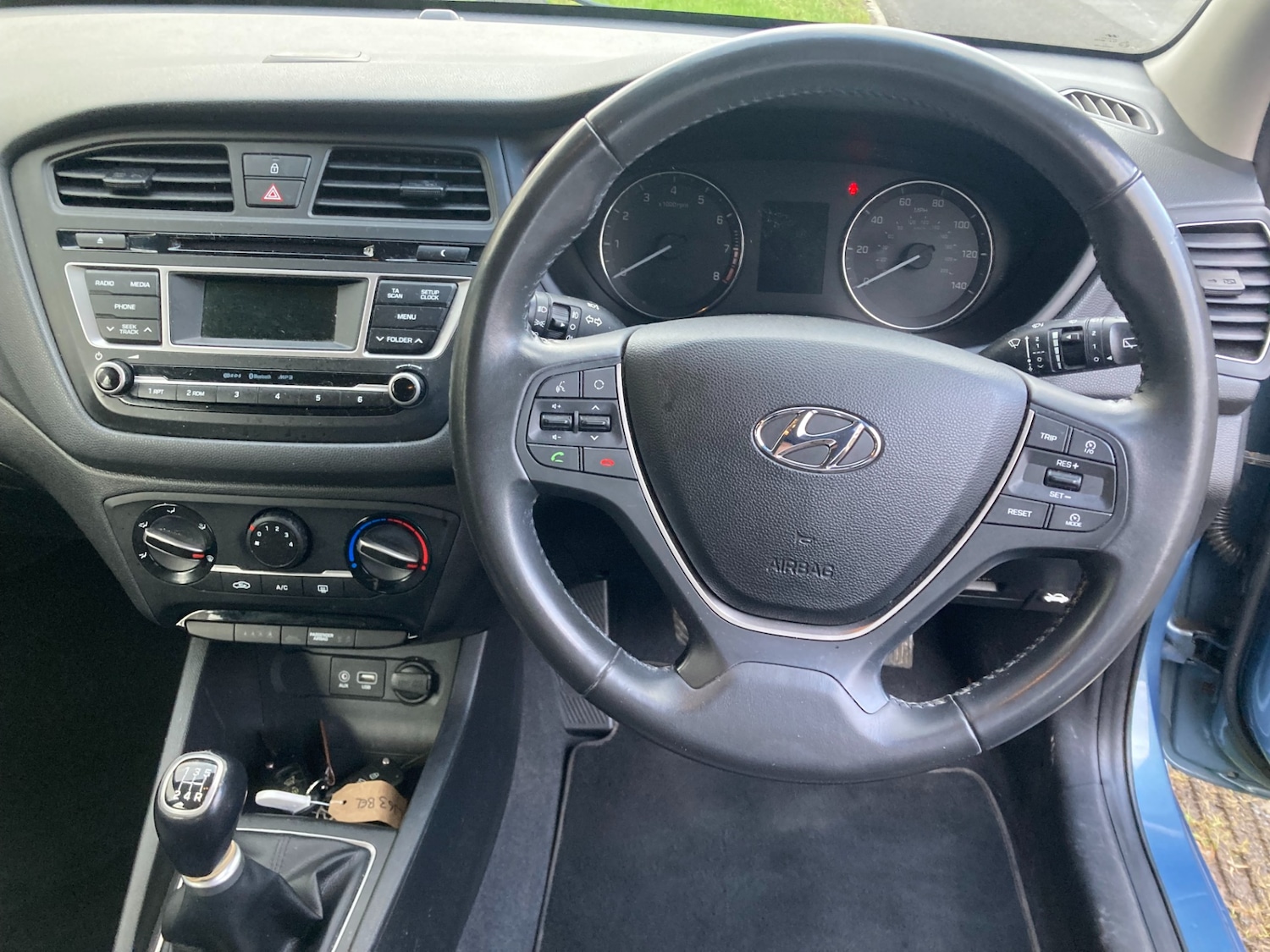 Used Hyundai i20 2018 for sale - 77271438: Photo 14