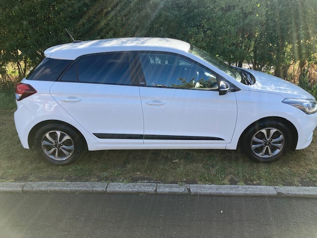 Used Hyundai i20 2018 for sale - 76362880: Photo 5