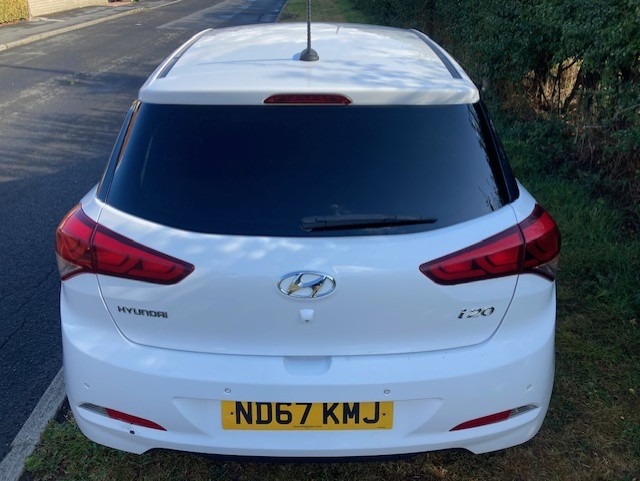 Used Hyundai i20 2018 for sale - 76362880: Photo 6