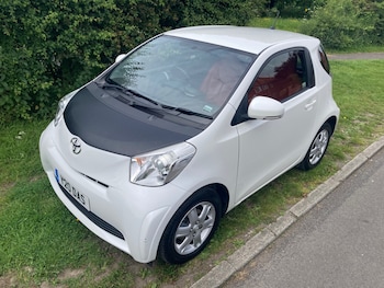 Used Toyota IQ 2010 for sale - 78722193: Photo