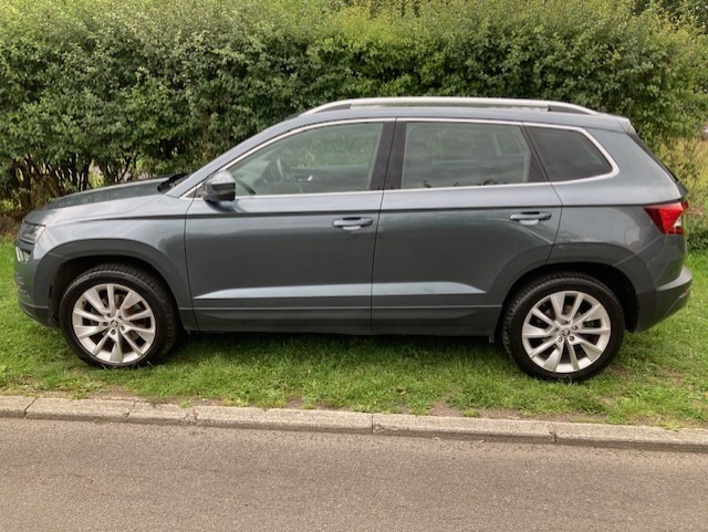 Used Skoda Karoq 2018 for sale - 76363440: Photo 2