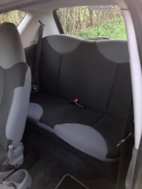 Used Peugeot 107 2011 for sale - 76969073: Photo 12