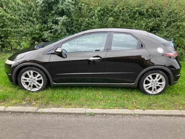 Used Honda Civic 2009 for sale - 76362965: Photo 2